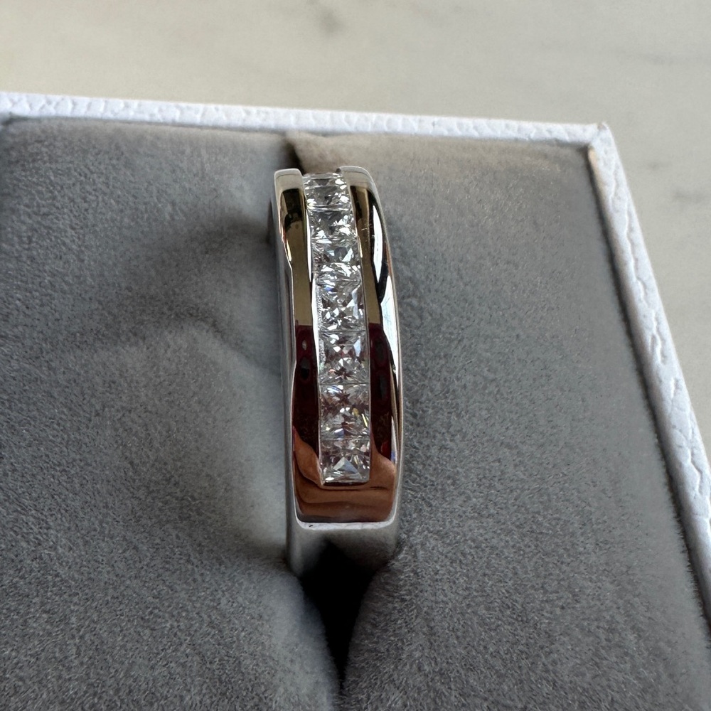 Men’s Ring - Picture 10 of 11